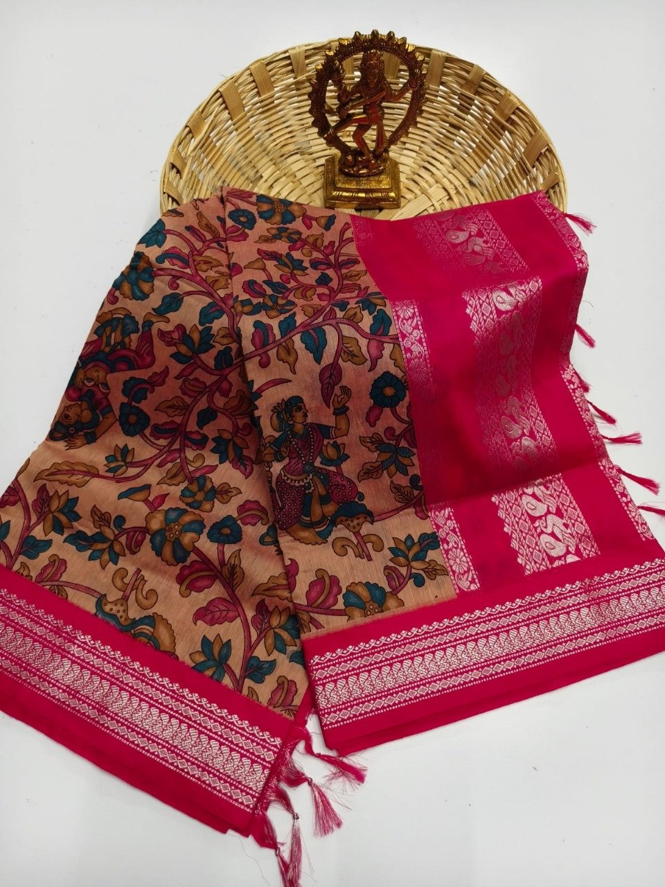 16030641896e4069af13acbaaca5f161