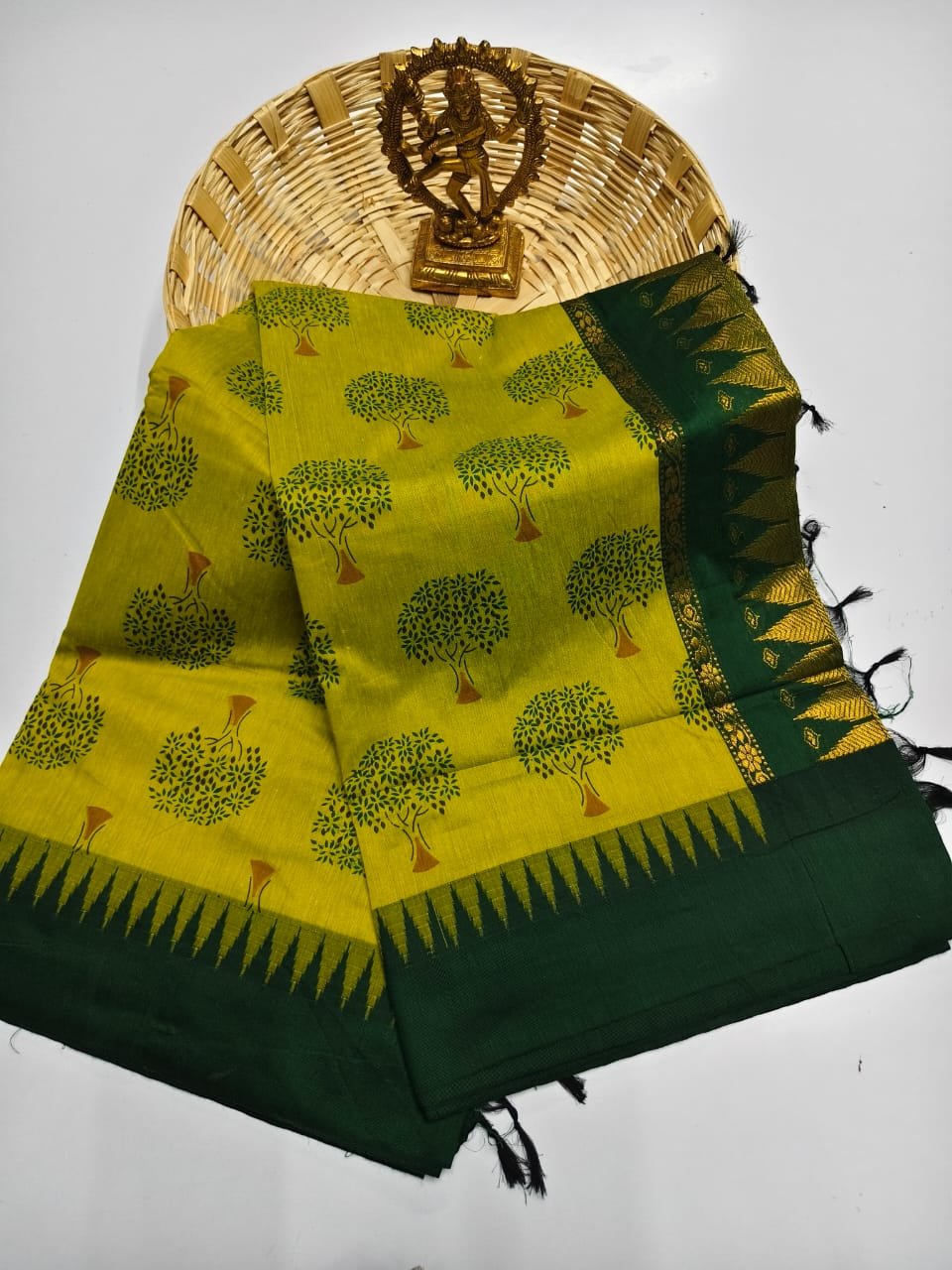 28c8008579ca42fcb64c4339e44f4218