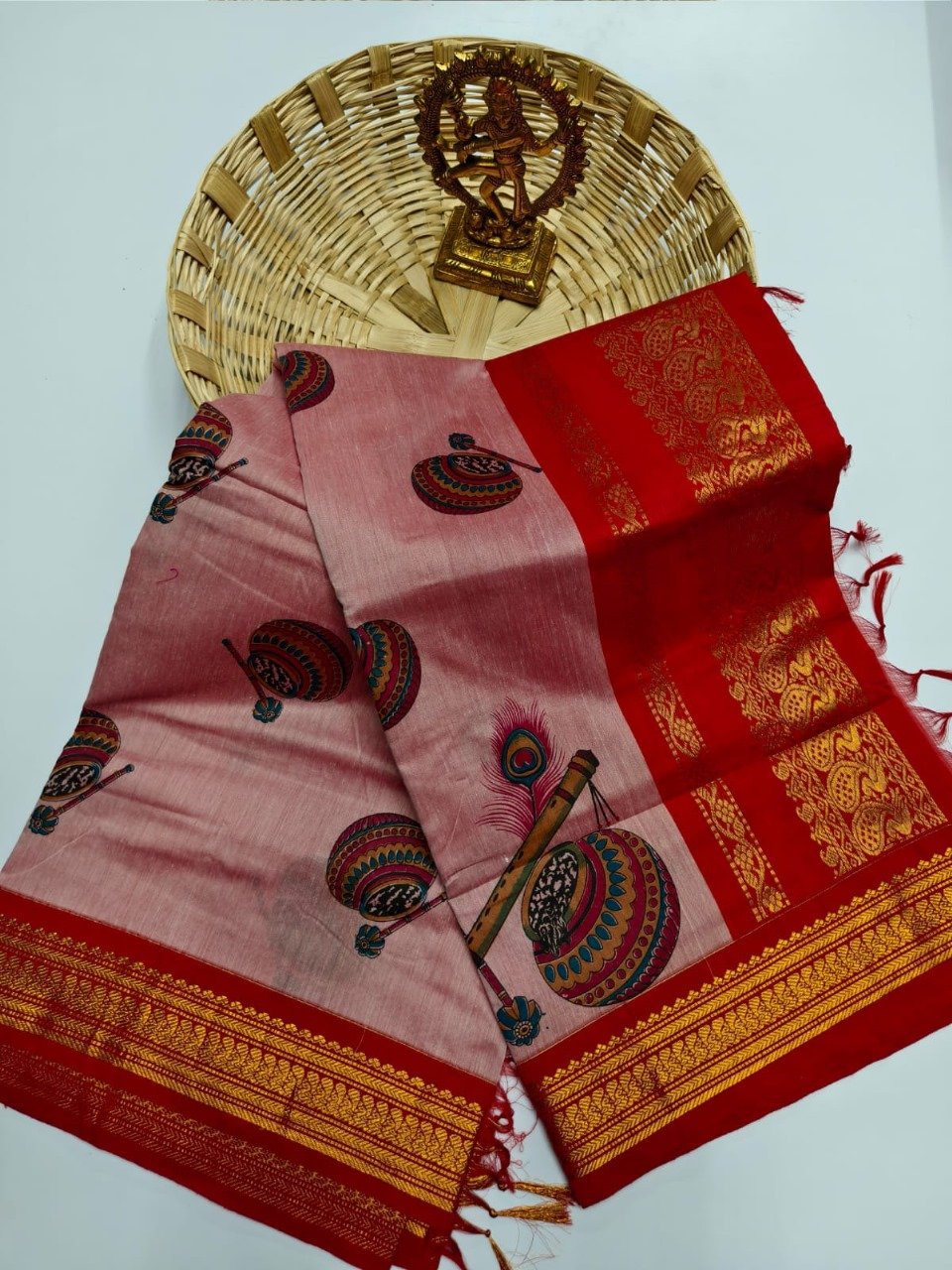 37d27613b1af432eb324410c95a5a4a4