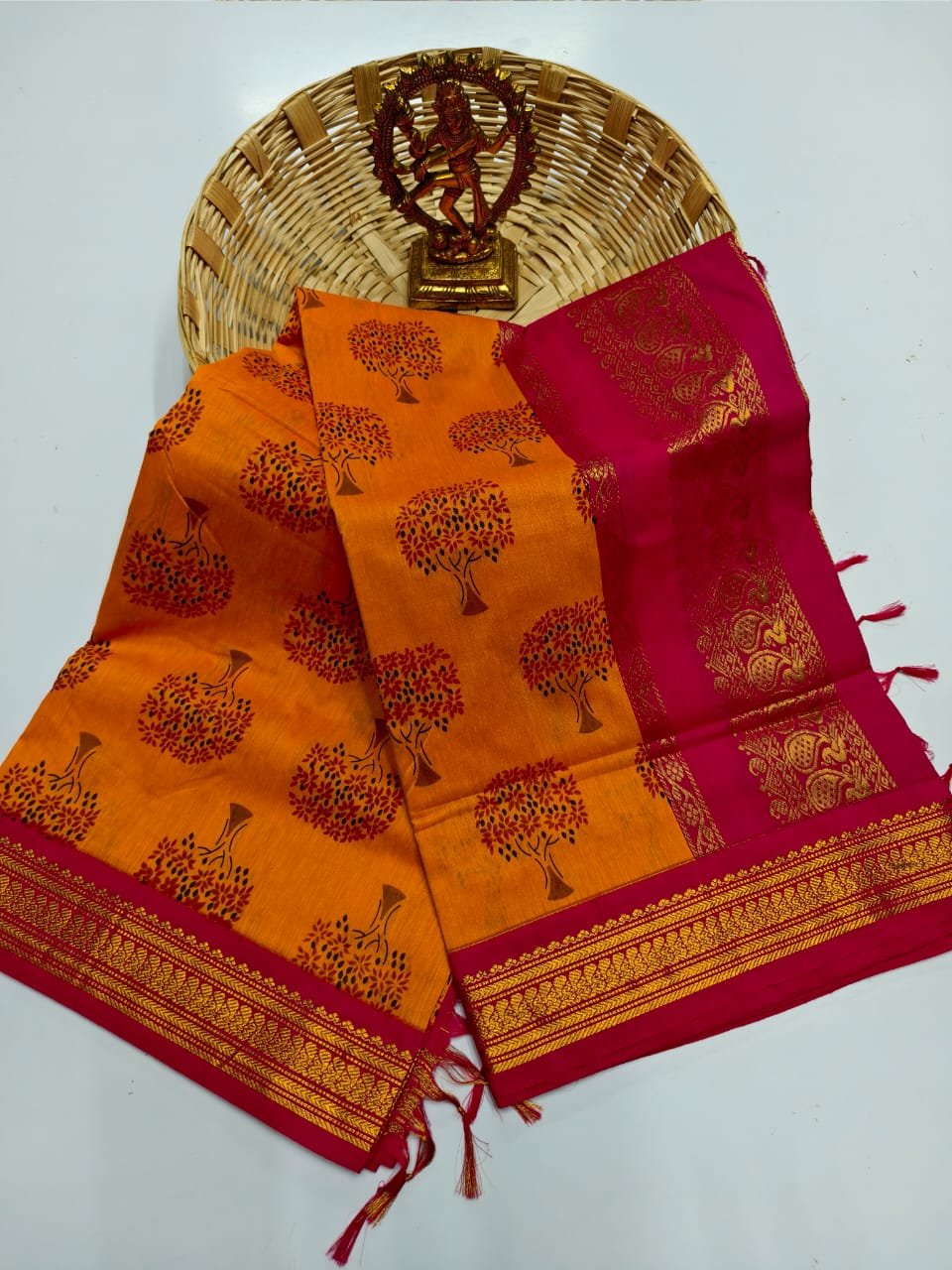 58c2f743b9f64d38a1a78d1164675c64