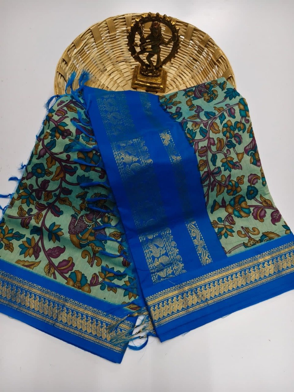 6a2e51bf9c71419bab41d1aec97188f6