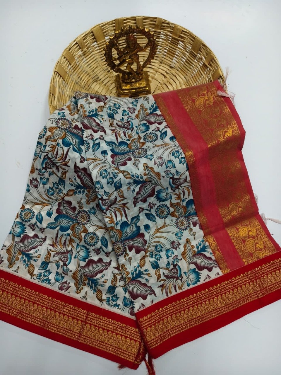 801c7a48008546238f2ff4275f354b21